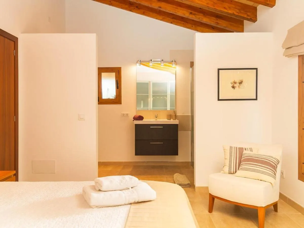Holiday home Can Davero Binissalem